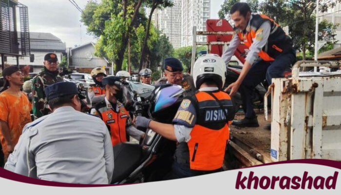 Bandel! 12 Motor Parkir Trotoar Senopati Kena Angkut Dishub
