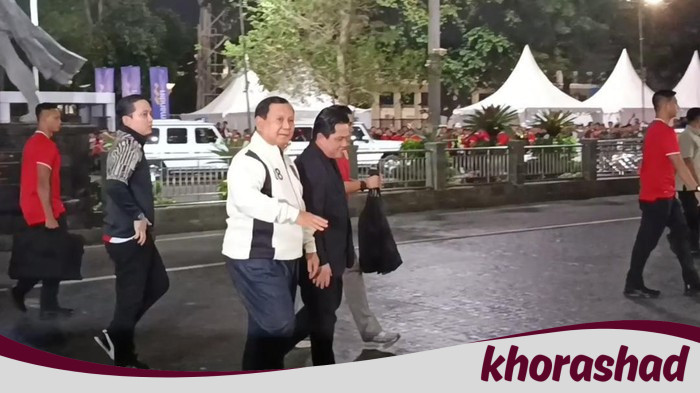 Prabowo Tanam Harapan, Pakai Jaket Timnas Sambil Saksikan Laga Indonesia vs Bahrain di GBK