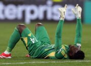 “Dear Onana, Mulutmu Harimaumu: Apakah Perdebatan Ini Benar-Benar Tentang Bola?”
