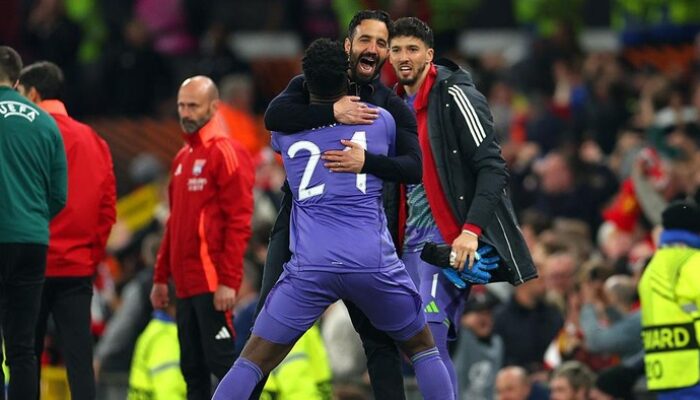 MU Vs Lyon: Amorim Menyusul Jejak Legenda, Bisakah Ia Menciptakan Comeback Seperti di Camp Nou 1999?