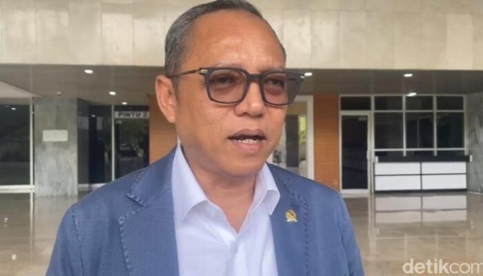 Deddy Sitorus PDIP ke Gibran: Nggak Usah Banyak Bikin Video, Kerja Gitu – Update 2