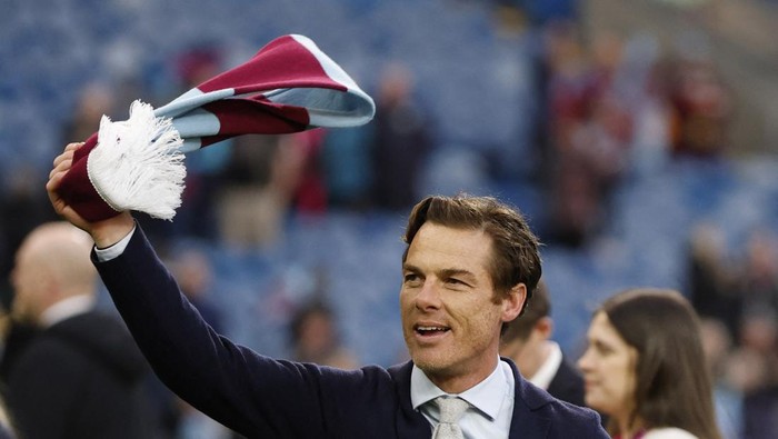 [Scott Parker: Pemimpin yang Membawa Tim ke Premier League dengan Kebijakan Brilliance]