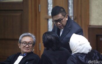 “Sadapan Telepon Sidang Hasto Ungkap ‘Perintah Ibu’, Bikin Heboh!”