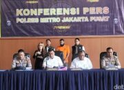 “Senjata Mahal Pengacara Jakpus, Asal Usul Rp 30 Juta yang Mengejutkan!”