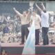 Aksi Prabowo Lepas Baju Safari, Masyarakat Berbondong-Bondong!