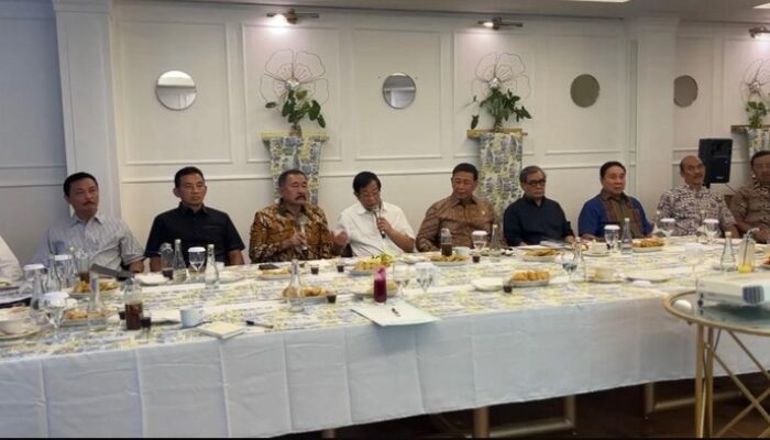 “Bersatu untuk NKRI: Wadah Purnawirawan dan Solidaritas TNI-Polri”