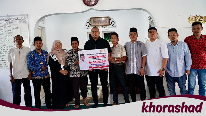 Andre Rosiade Serahkan Rp50 Juta untuk Mushalla Nurul Jadid, Sebut Prabowo Komit Kembangkan Sumbar