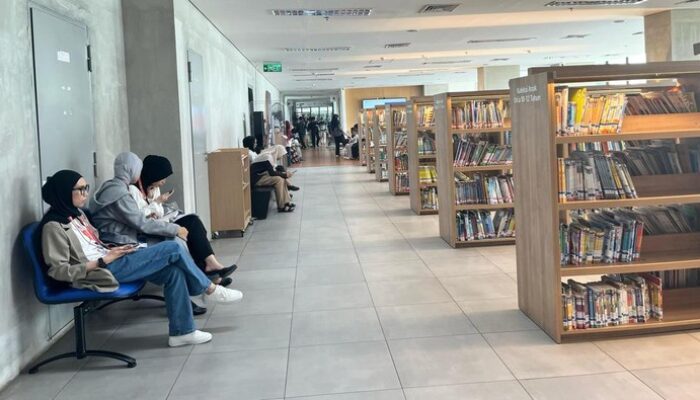Wacana Perpustakaan Buka Sampai Malam Diterima dengan Antusias oleh Warga, Apa yang Mereka Harapkan?
