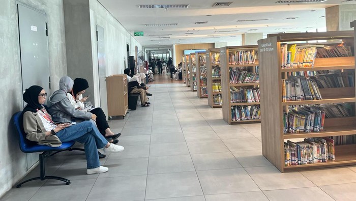 Wacana Perpustakaan Buka Sampai Malam Diterima dengan Antusias oleh Warga, Apa yang Mereka Harapkan?