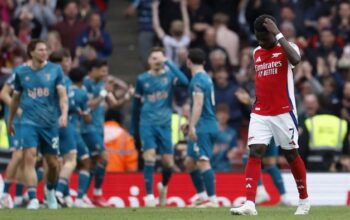 Dari Kebanggaan ke Kekecewaan: Kisah Arsenal yang Hobi Buang-buang Keunggulan Musim Ini