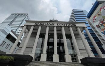 Gugatan Soal Cawabup Puncak JayaASN Aktif Ditolak MK, Apa Akibatnya?
