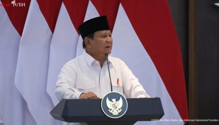 Dari 3 Juta Penerima, 200 Jadi Korban Keracunan MBG: Prabowo Minta Penjelasan!