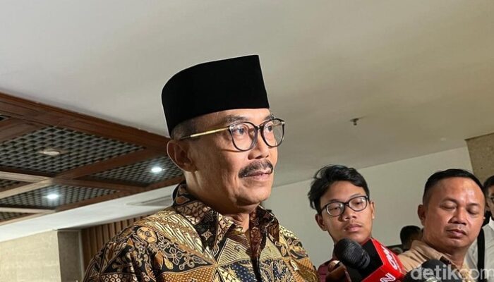 “Ahmad Dhani Hadapi Interrogasi MKD DPR atas Ucapan Seksis-Penghinaan Marga yang Viral”