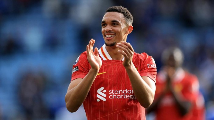 Dari Hero ke Perpisahan: Alasan Alexander-Arnold Baru Umumkan Kepergiannya dari Liverpool yang Mengejutkan