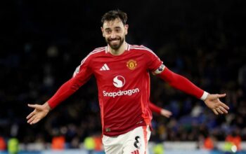 “Dalam Kebingungan MU, Hanya Bruno Fernandes yang ‘Tetap Berdiri'”