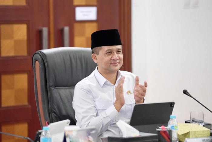 [Mentrans: Transmigrasi Baru, Solusi Hilirasi atau Permainan Politik?]
