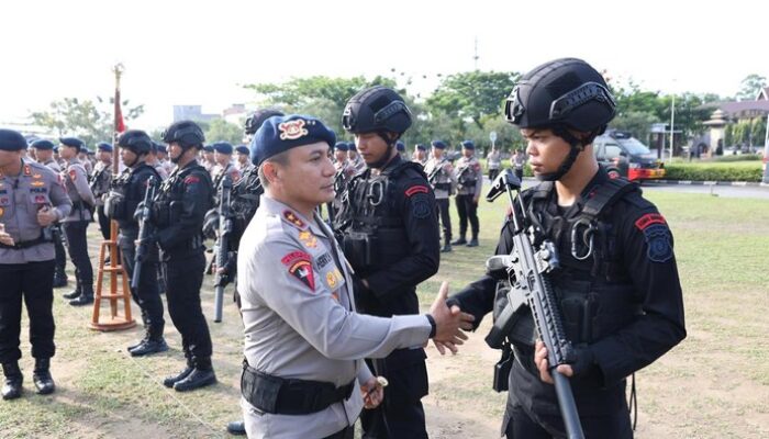 Kapolda Riau: Teamwork Brimob Challenge, Kunci Sukses di Tengah Krisis!