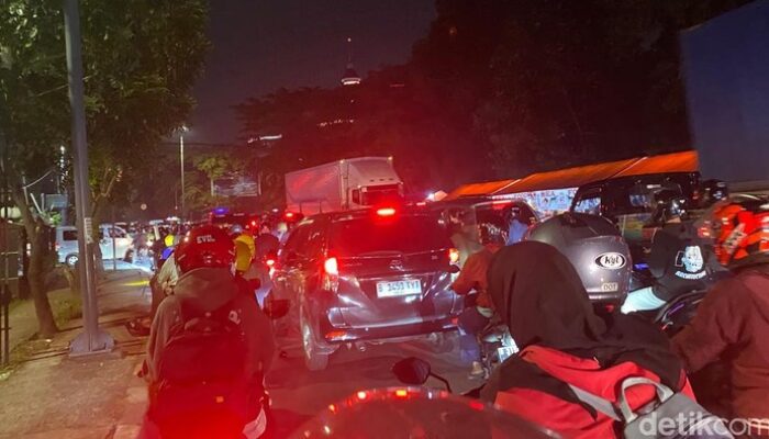Galian Pipa di Jalan Raya Bogor Cijantung Belum Rampung, Lalin Macet – Update 2