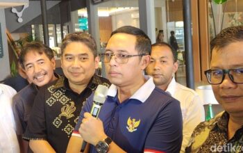 “Hasan Nasbi Usul Mahasiswi ITB: Meme Prabowo-Jokowi yang Menyita Perhatian Netizen”