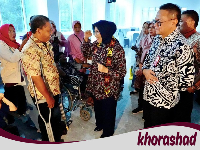 Fatma Saifullah Salurkan Bantuan Kemensos ke Difabel-Lansia, Menjelma Sebagai Pemicu Perubahan di Samarinda