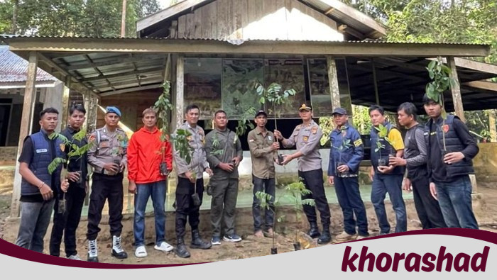 [Menghijaukan Hutan Suaka Rimbang Baling Riau untuk Menjaga Kehidupan Satwa Langka]
