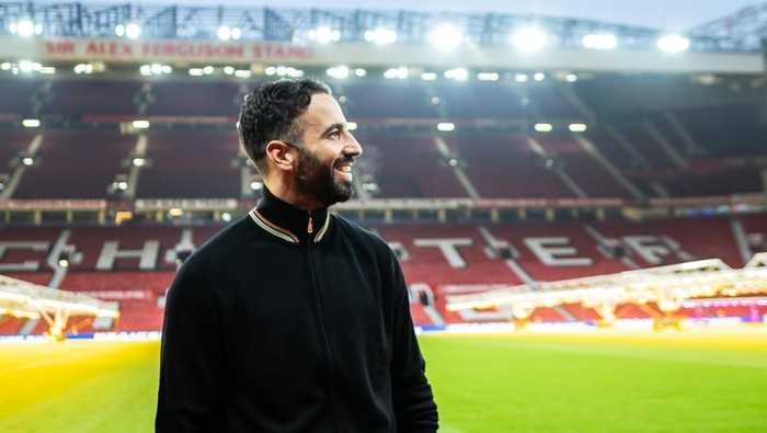 Perhatian Ruben Amorim Membayar Tiket Final Liga Europa untuk Staf MU, Inspirasi untuk Semua!