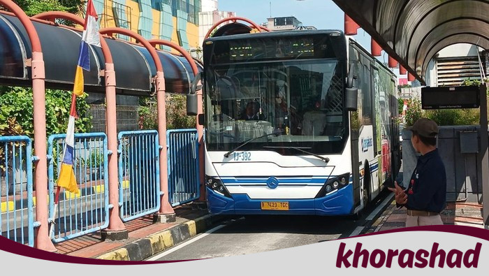 Dari TransJ ke KRL, Nikmati Perjalanan Gratis dengan Kartu JakMob! 🚅💰