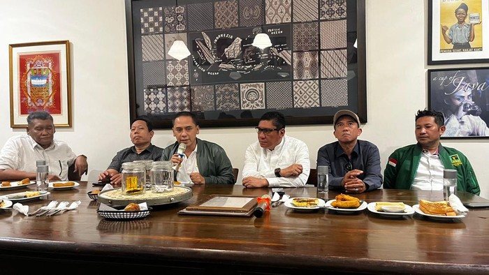 Ketua DPP-DPW Bantah Sekjen PPP, 20 DPW Desak Ketum Baru di Muktamar: Konflik内部 Terbuka!