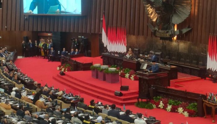 “Prabowo Peringatkan: Ada Pihak yang Tak Ingin Perdamaian, Ajak Negara Islam Bersatu untuk Keamanan Bersama”