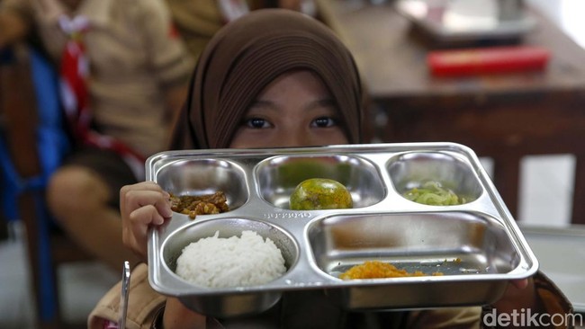 Temuan 2 Bakteri di MBG Bikin Ratusan Siswa di Bogor Keracunan - Update 2