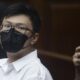 **Skandal Rp 5 Miliar: Bebasnya Ronald Tannur di Bawah Bayang-bayang Uang**