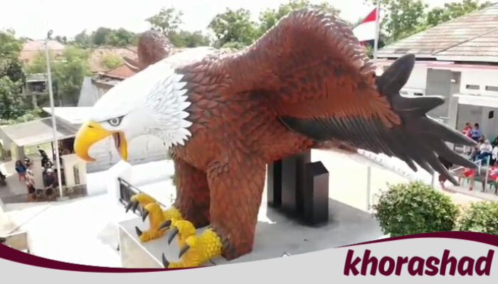Patung Raksasa di Desa Indramayu Viral, Rp 180 Juta, Masyarakat Protes!
