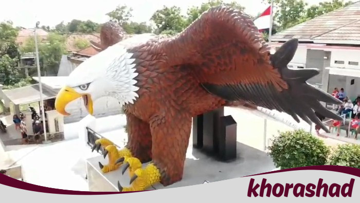 Patung Raksasa di Desa Indramayu Viral, Rp 180 Juta, Masyarakat Protes!