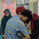 **Tangisan Para Siswa SD Depok di Pelukan Ibu Usai Geger Tawuran: Kasus yang Mencengangkan**