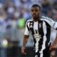 **Pierre Kalulu Janji Jadi Suporter Juventus Sampai Musim 2024/2025 Setelah Dikartu Merah**
