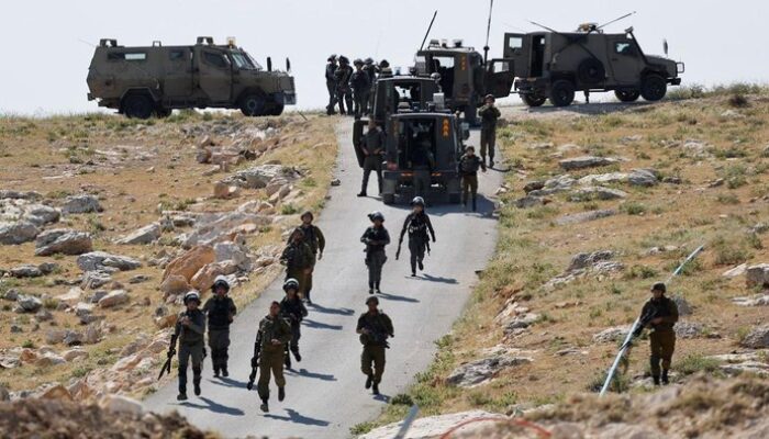 [Baku Tembak Mengerikan di Tepi Barat: Israel Tewaskan 5 Militan Palestina]