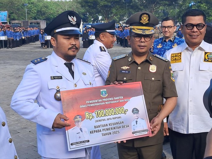 Rp 100 Juta Per Desa, Andra Soni Hadirkan Akses Pendidikan Terbaik di Banten