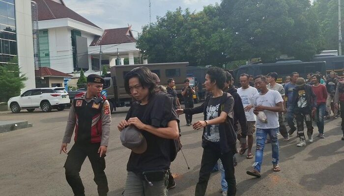 Skandal Pungli-Miras: Polisi Tangkap 23 Preman Berkedok Jukir Liar di Bogor!