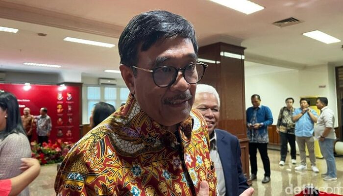 “Kongres PDIP Batal Juni, Djarot Sebut Identik Bulan Bung Karno!”