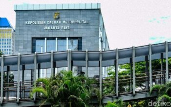 Ijazah Palsu Jokowi, Kader PSI Dian Sandi Hadapi Pemeriksaan Polda Metro!