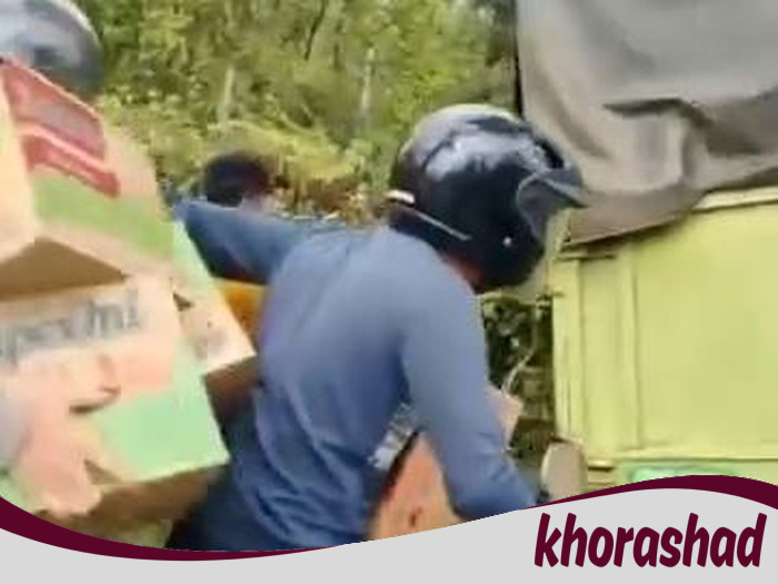[Viral Warga Jarah Mi Instan dari Truk yang Kecelakaan di Sumsel, Sopir Kabur]
