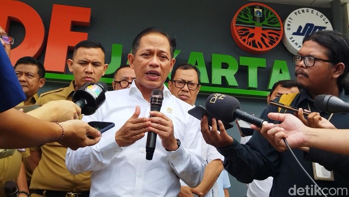Menteri LH Minta Operasi RDF Rorotan Tetap Berjalan, Meski Ada Penolakan!