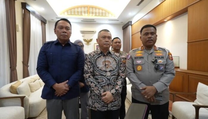 Gempur Truk Berlebih: Kakorlantas Komitmen, Ini Strategi Mencegah Kebakaran