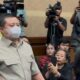 [Eks Kader PDIP Diantar Penyidik KPK ke Ruang Sidang, Kubu Hasto Protes]