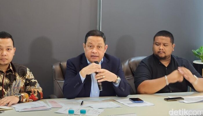 [Tom Lembong Kena Sidak di Rutan, Pengacara: Dia Butuh iPad Siapkan Pembelaan]