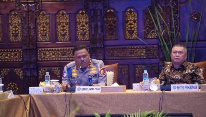 **Rakor Bareng Menhub: Tak再Toleransi Over Dimensi & Over Load!**