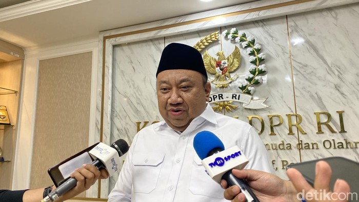 Guru di NTT Ancam Etika Pendidikan, Waka Komisi X DPR: Video Porno Diputar ke 24 Siswa SD!