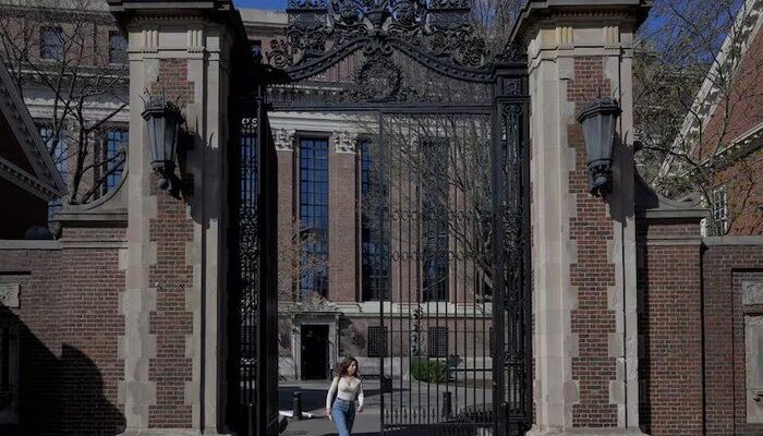 Hakim AS Tangguhkan Perintah Trump, Harvard Tetap Buka Penerimaan Mahasiswa Asing