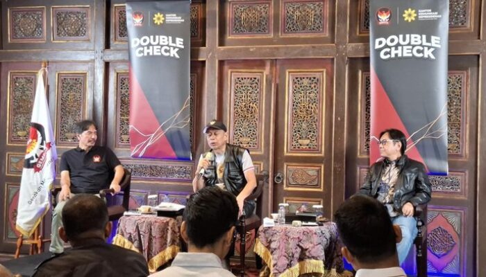 Wamensos: Masyarakat Lebih Suka Nggak Usah Beranjak dari Bansos?