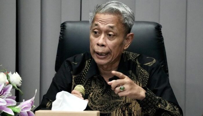 Soeharto Mendapat Gelar Pahlawan? Wamensos Ungkap Keputusan Ada di Istana!